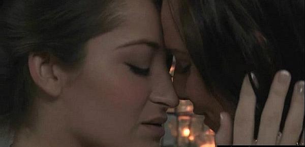  Lesbians In Hot Act Kissing And Licking All Body video-17